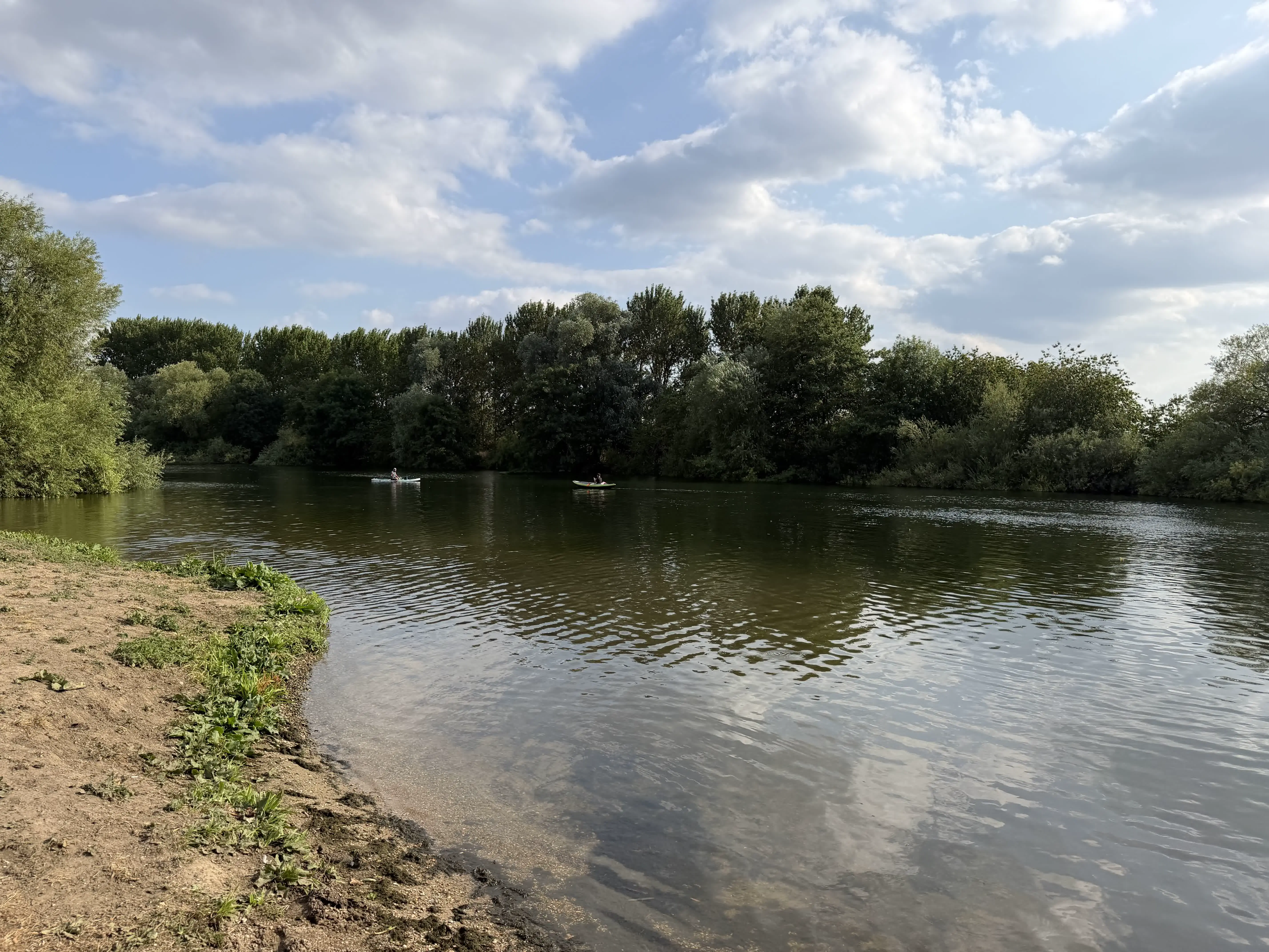 Laleham Park riverside collection point on the River Thames
